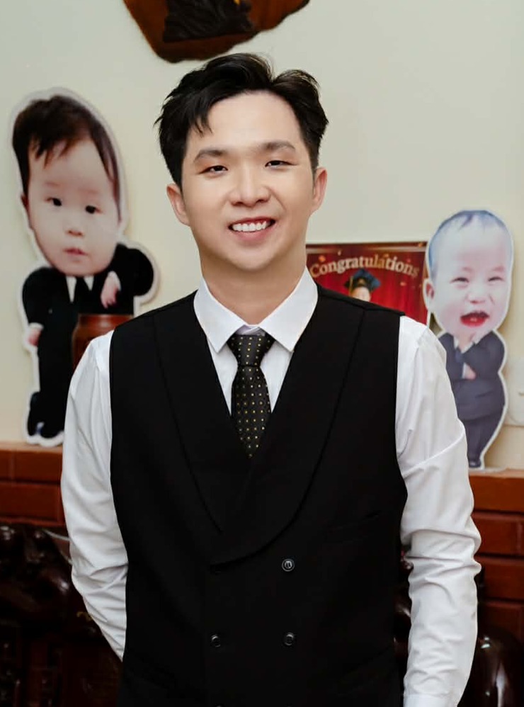 Groom