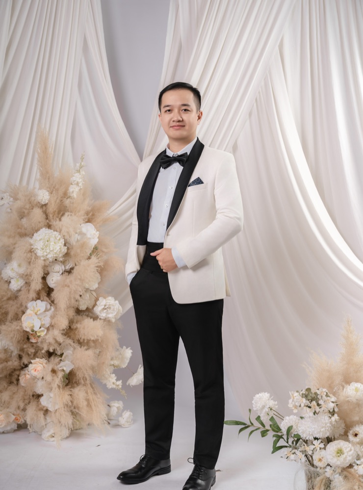 Groom