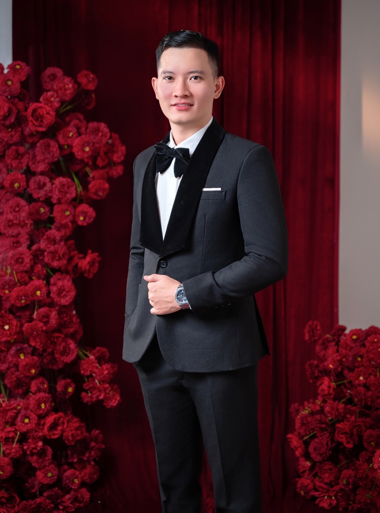 Groom