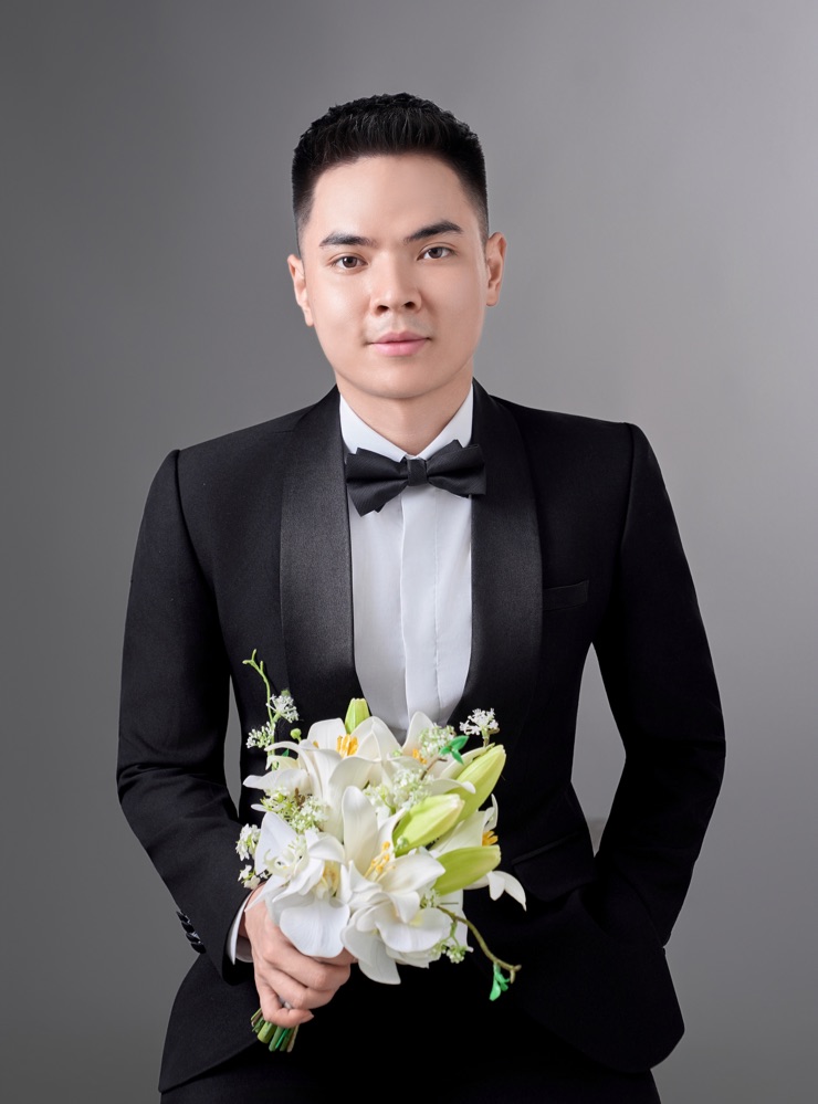 Groom