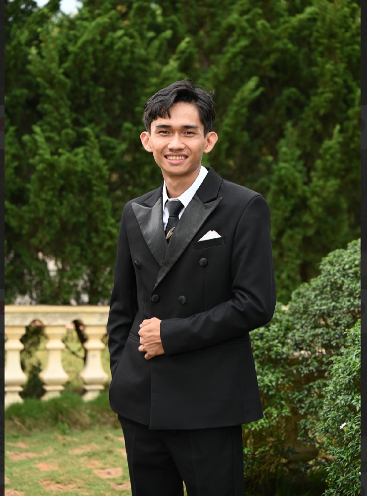 Groom