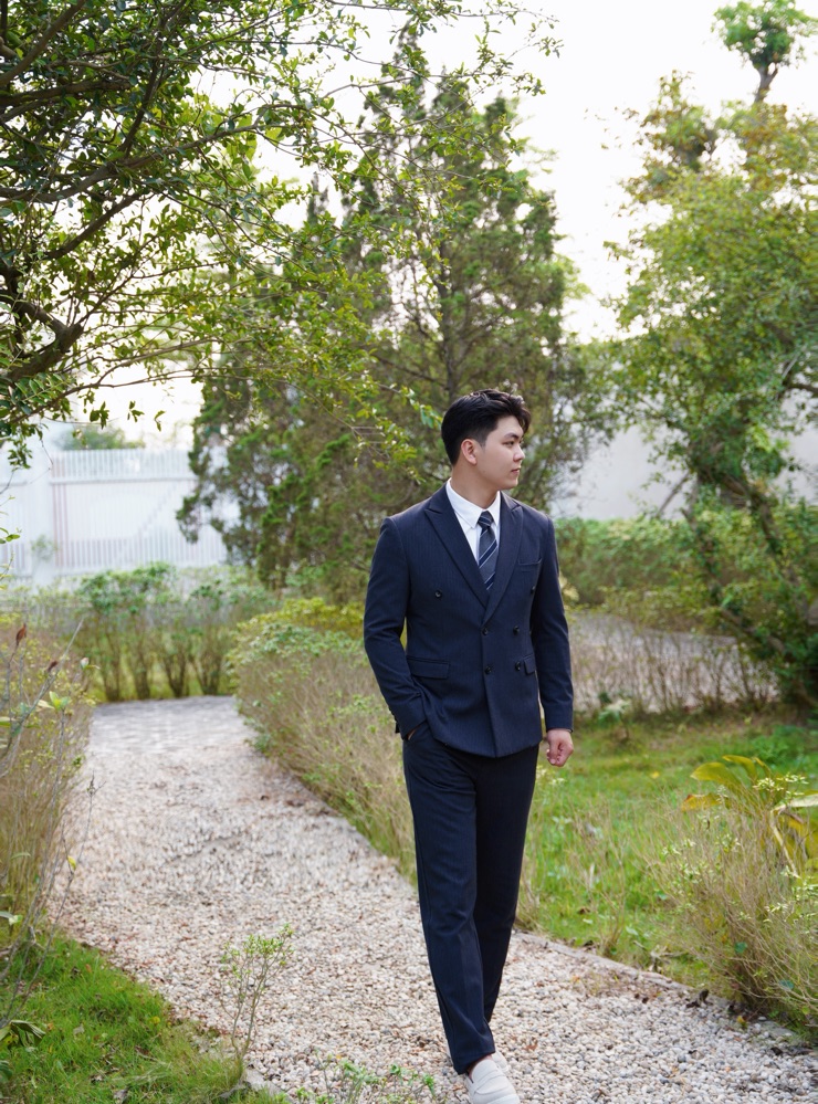 Groom