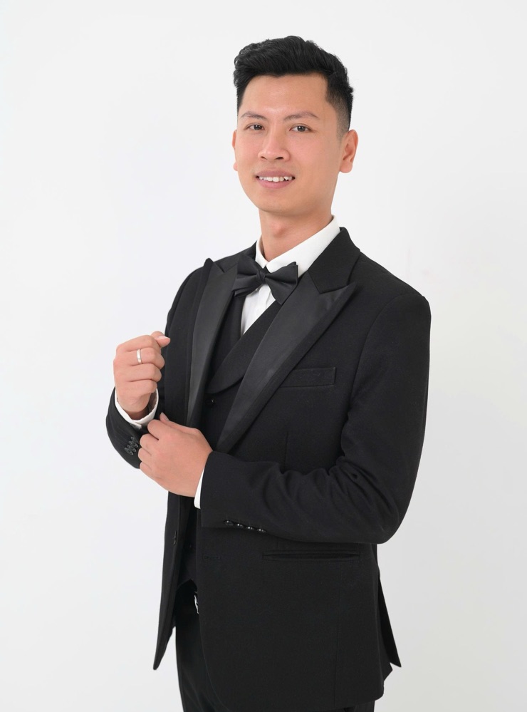 Groom