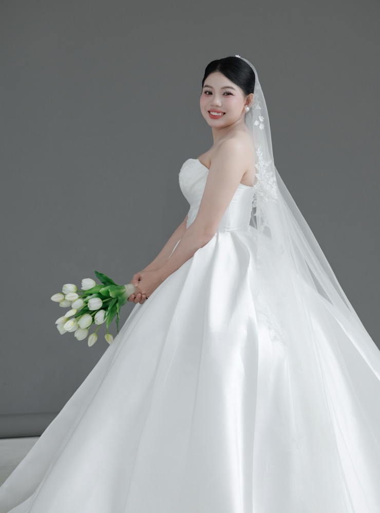 Bride
