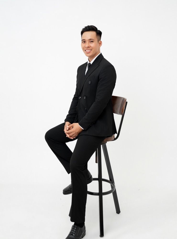 Groom