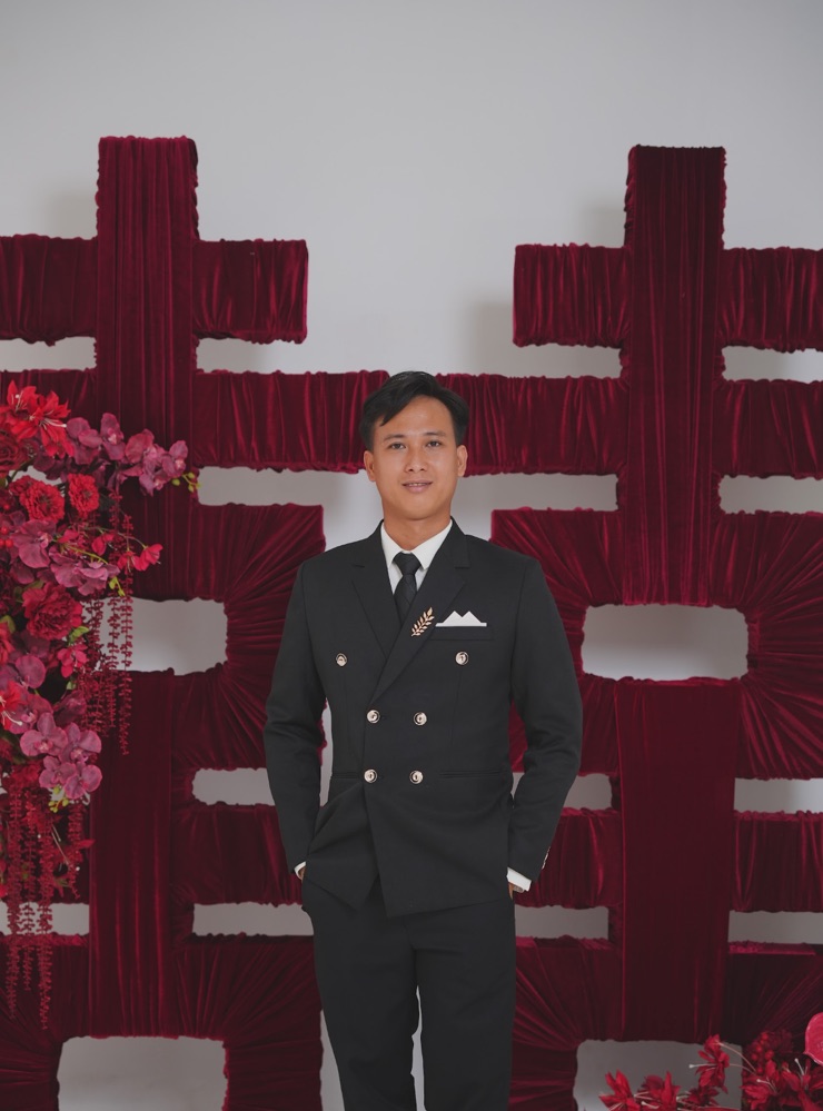 Groom