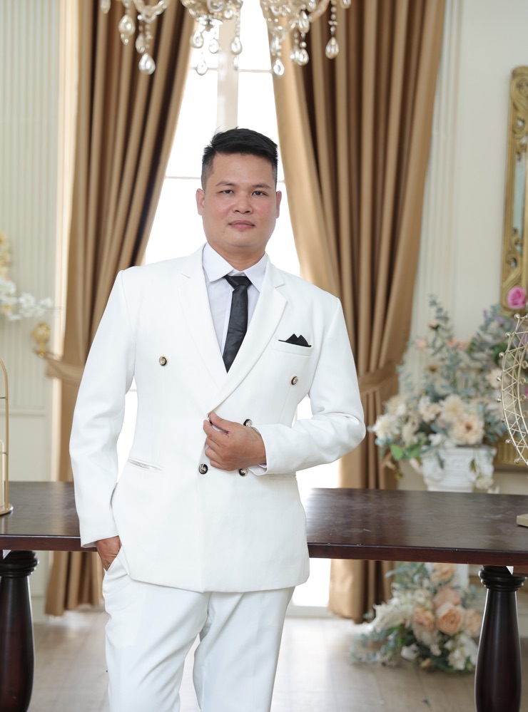 Groom