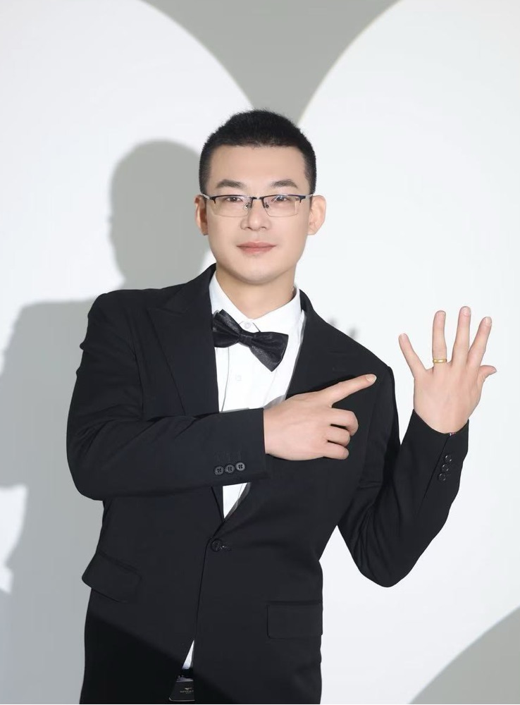 Groom