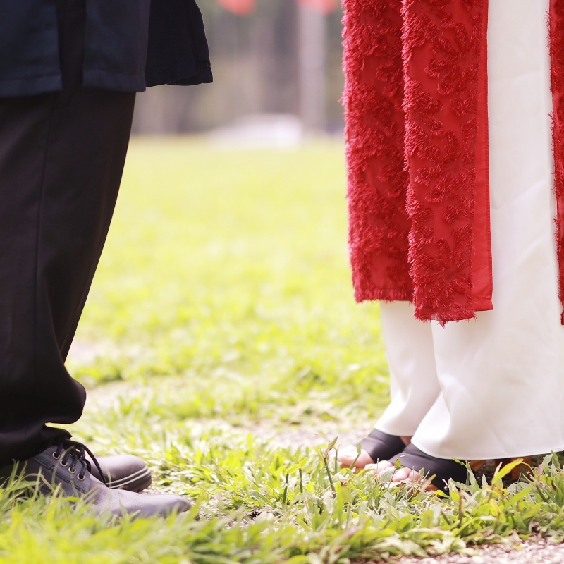 TIỆC CƯỚI NHÀ GÁI