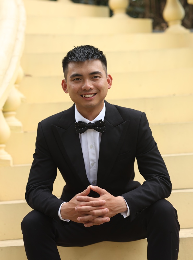 Groom