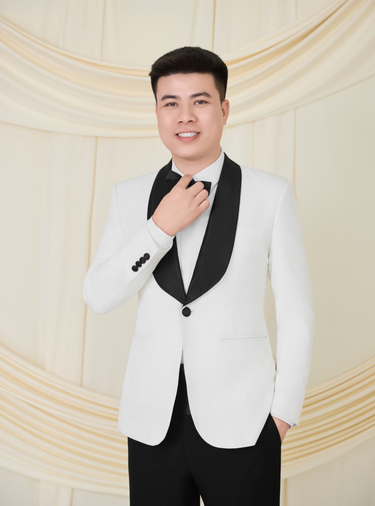 Groom