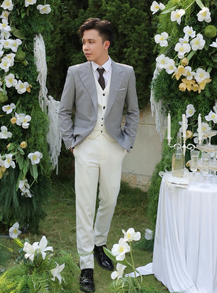 Groom