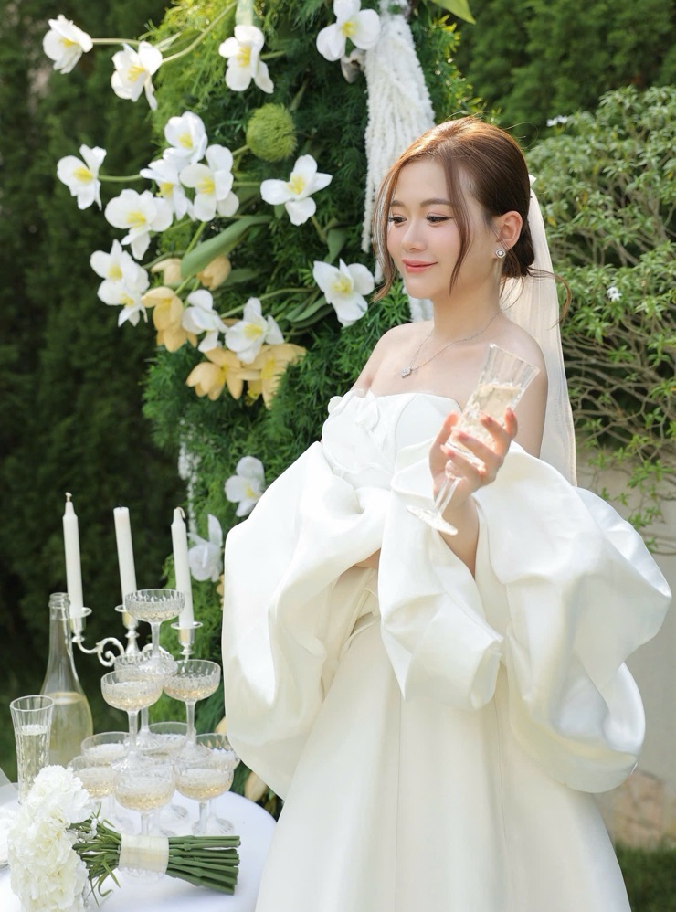 Bride
