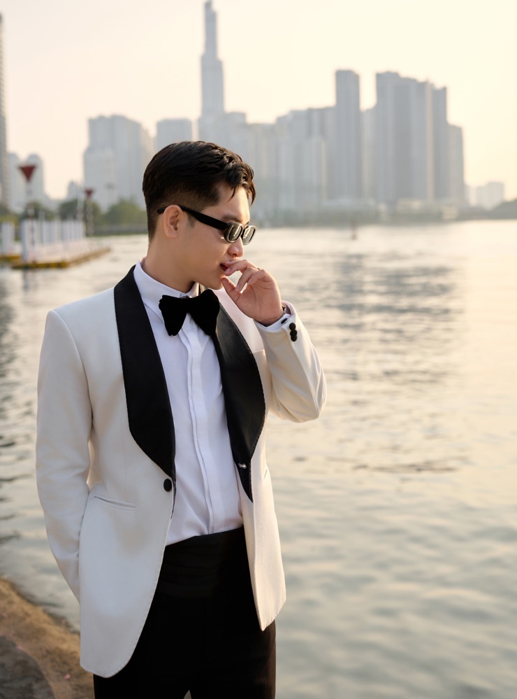 Groom