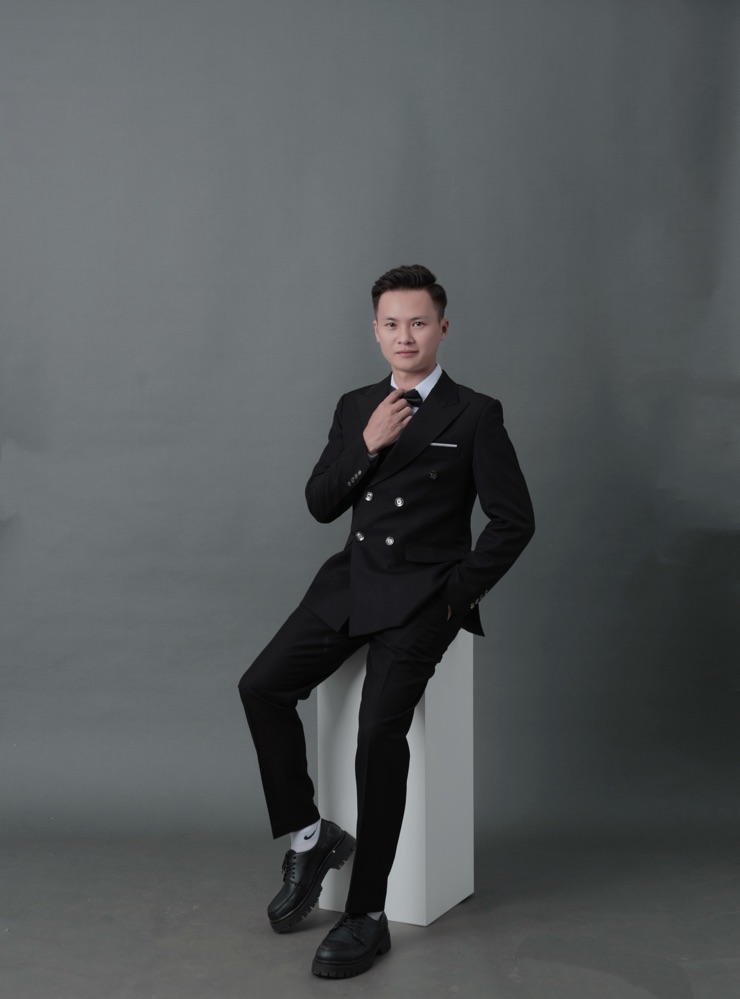Groom