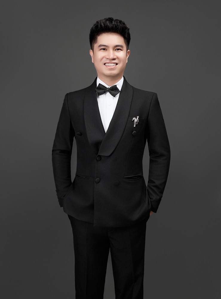 Groom