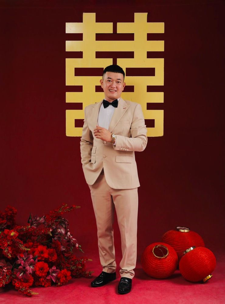 Groom