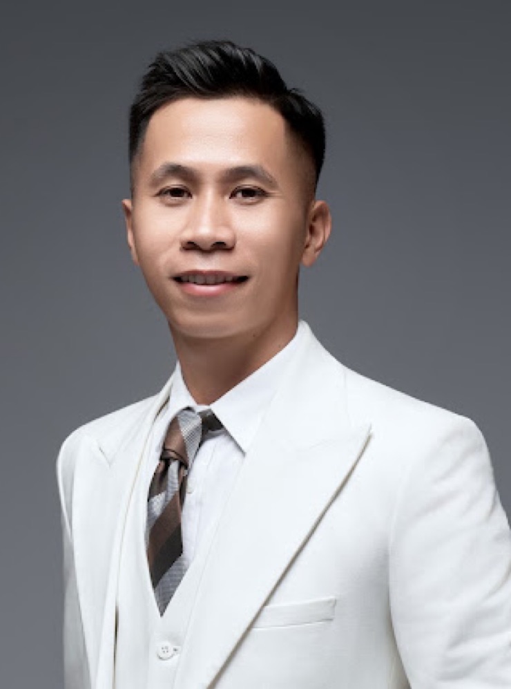 Groom