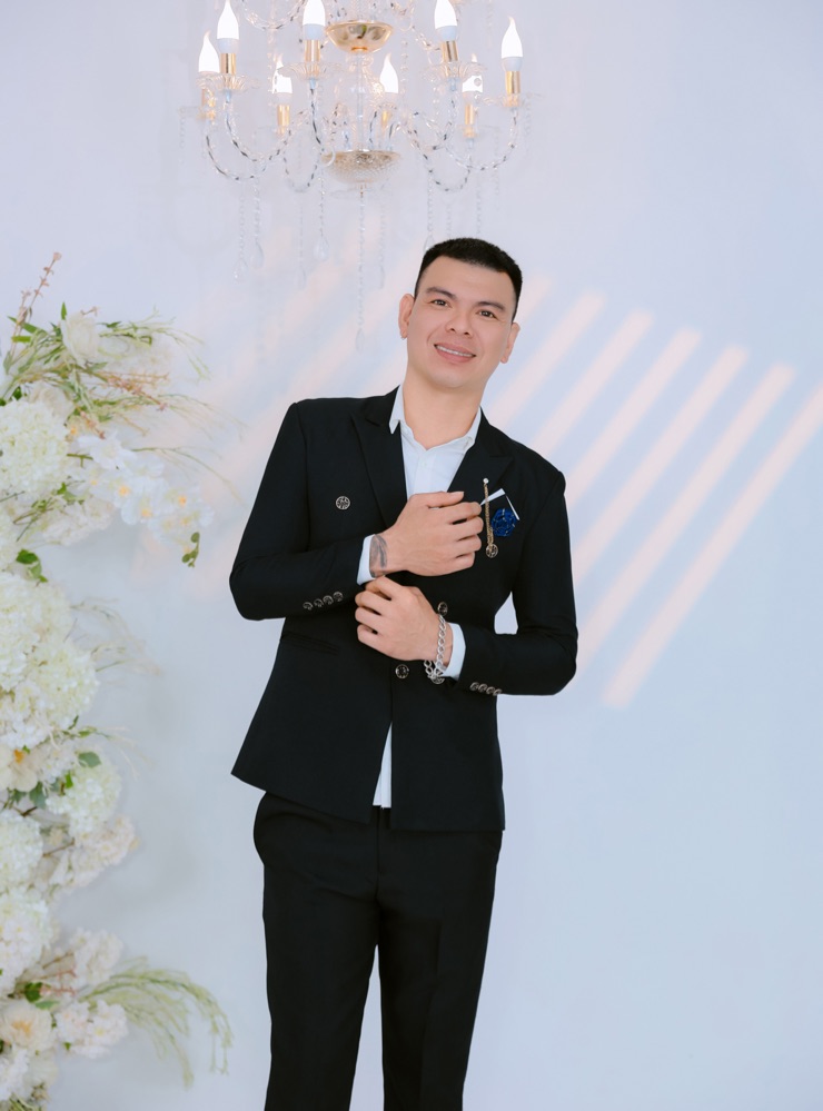 Groom