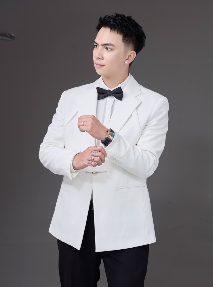 Groom