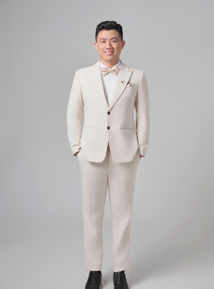 Groom