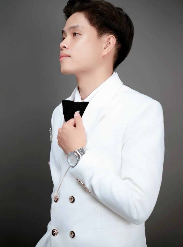 Groom