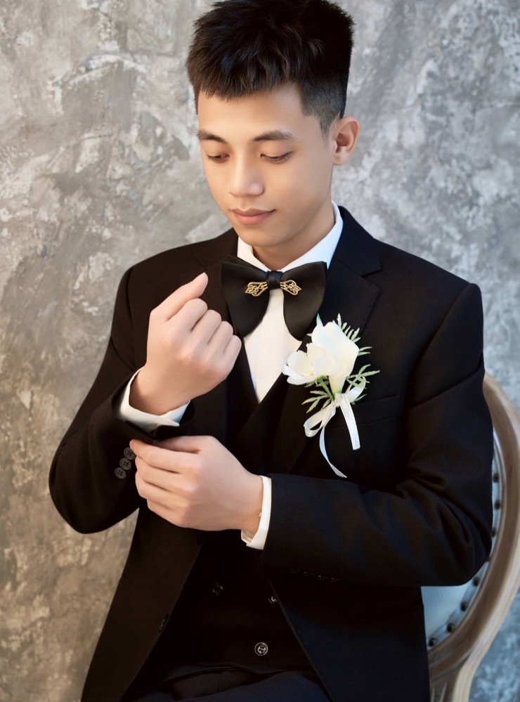 Groom