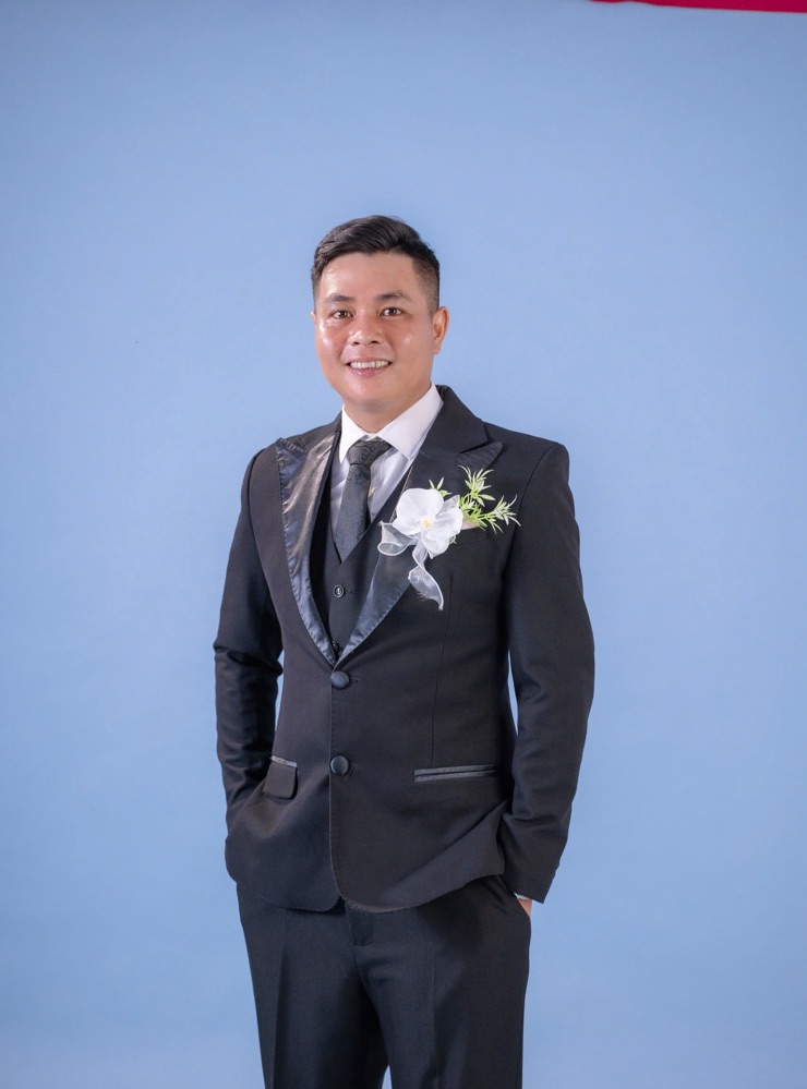 Groom