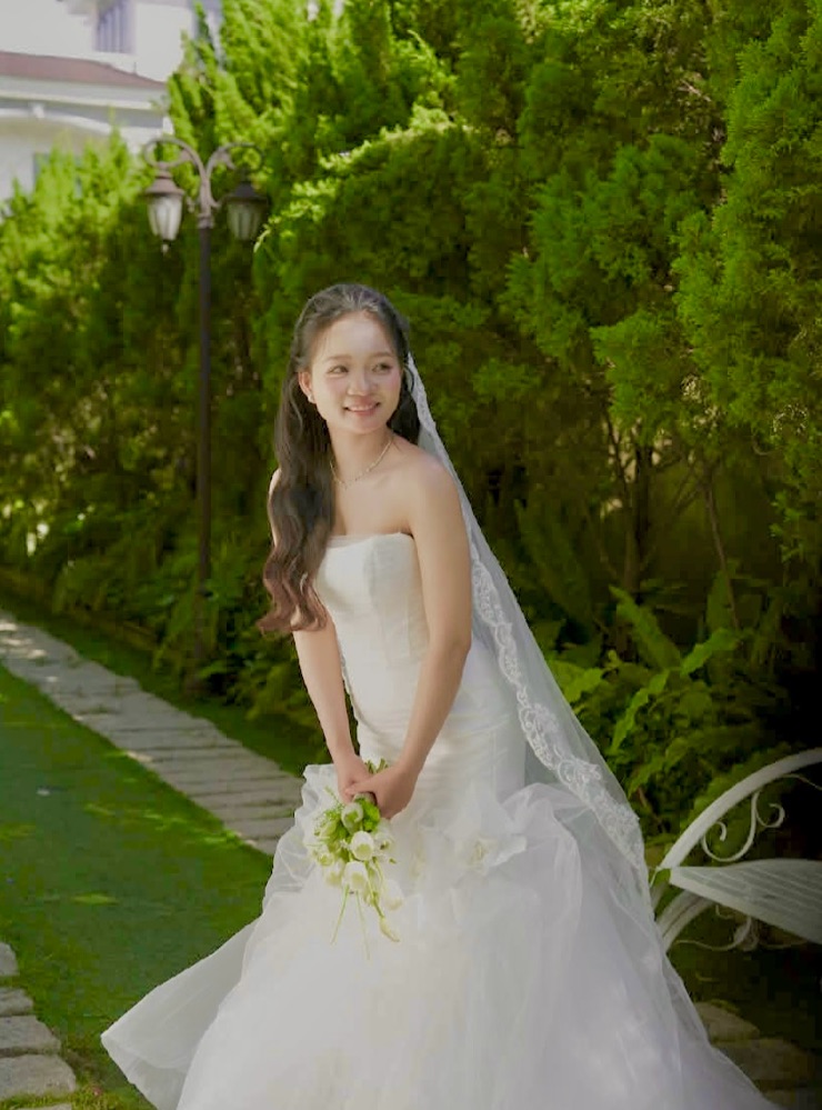 Bride