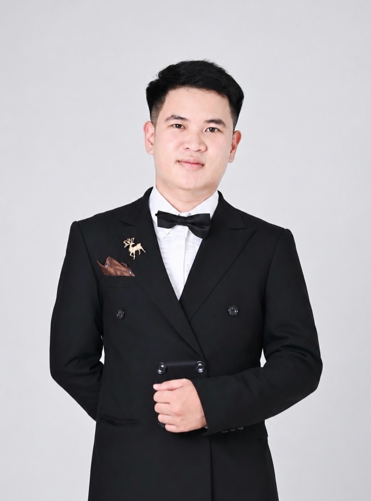Groom