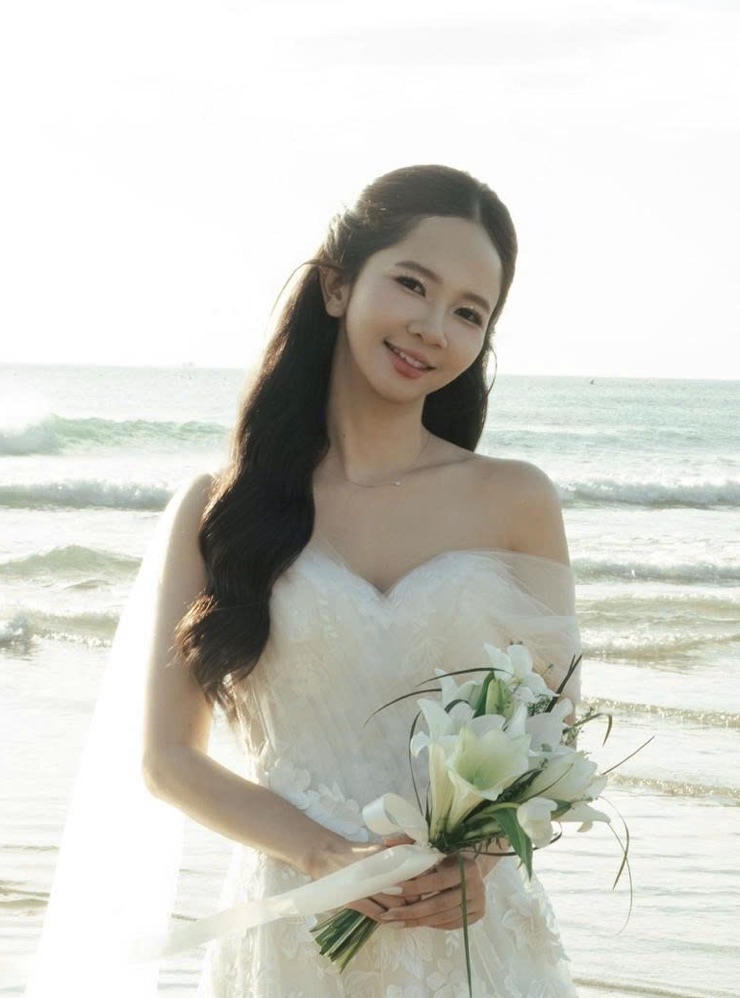 Bride