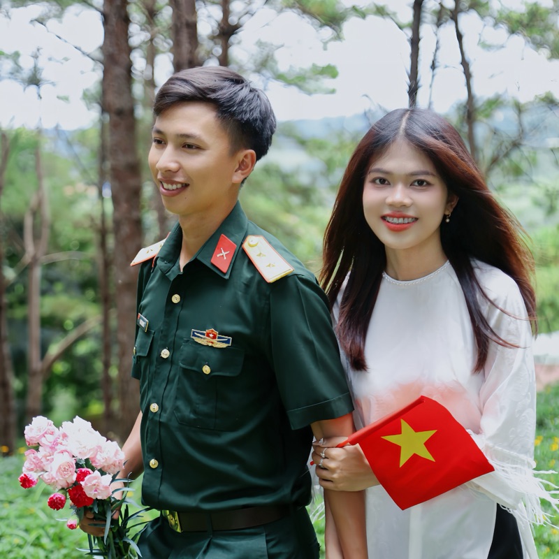 Lần đầu gặp gỡ