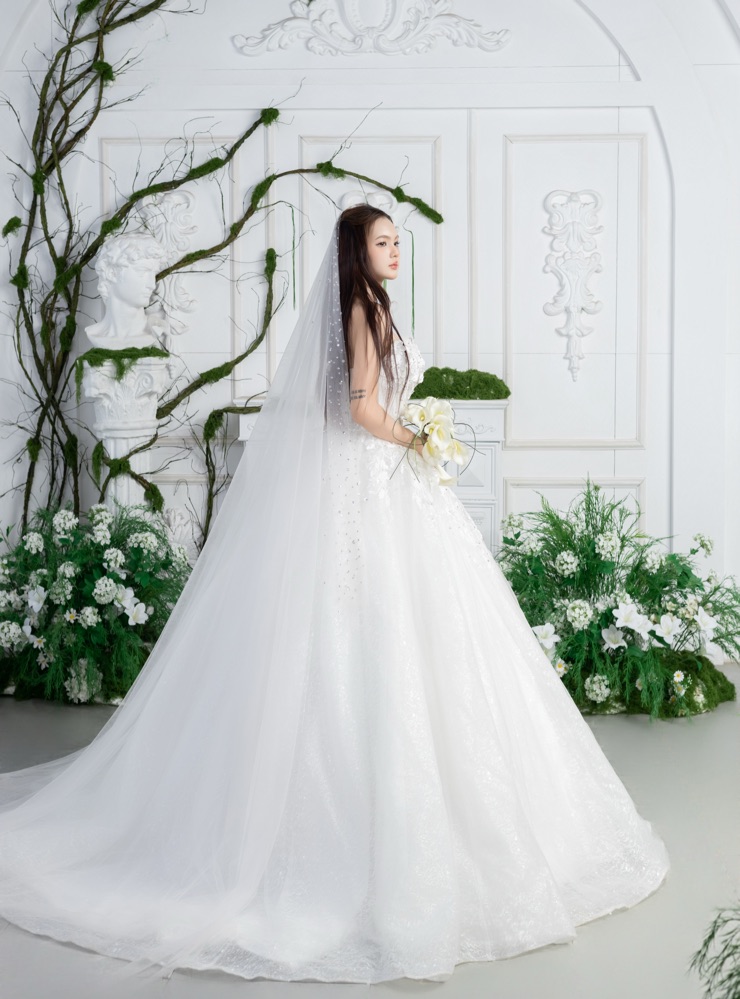 Bride