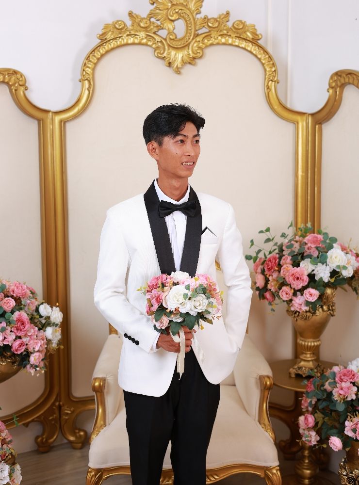 Groom