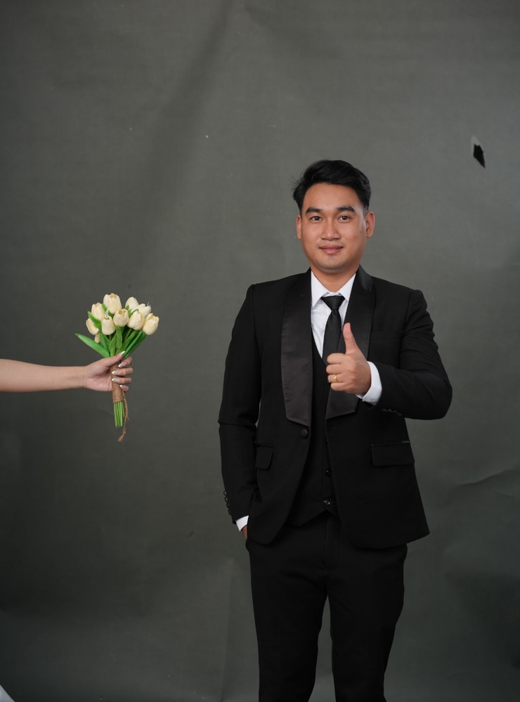 Groom