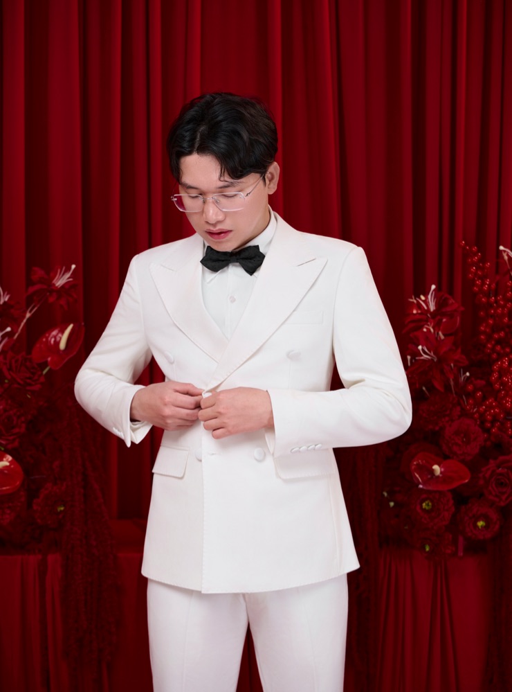 Groom