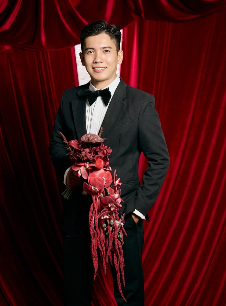 Groom