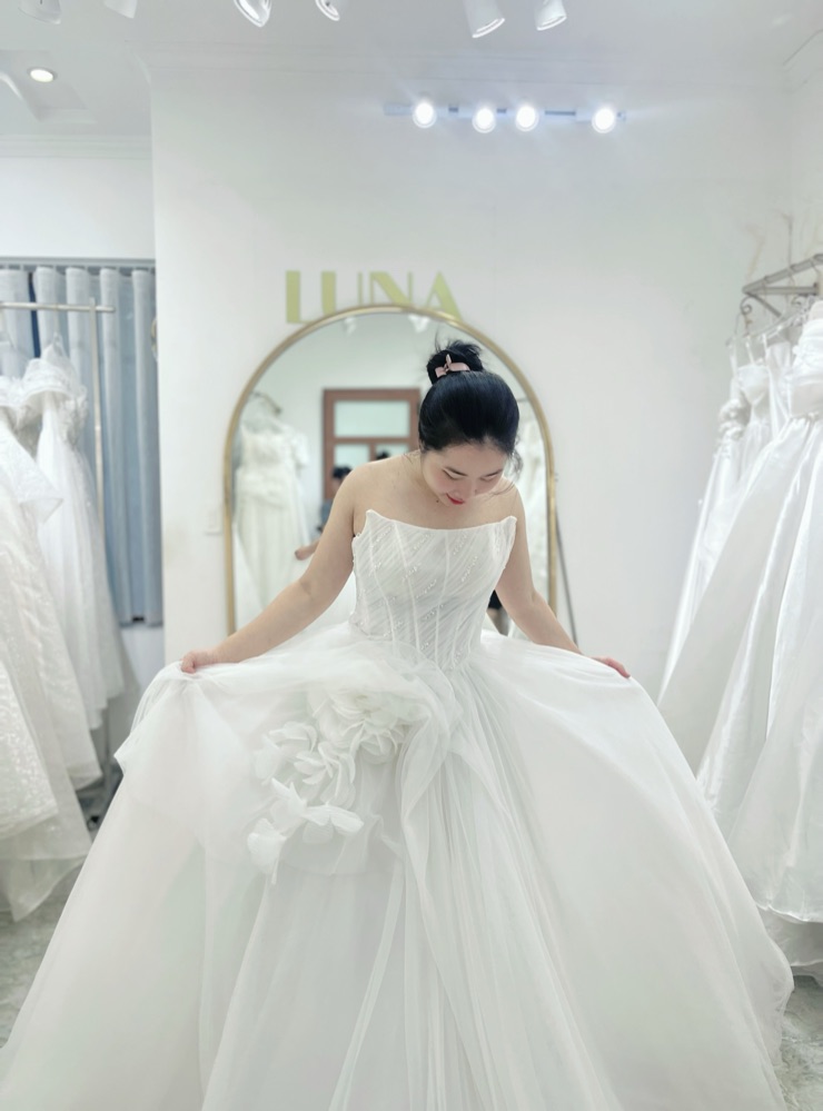 Bride