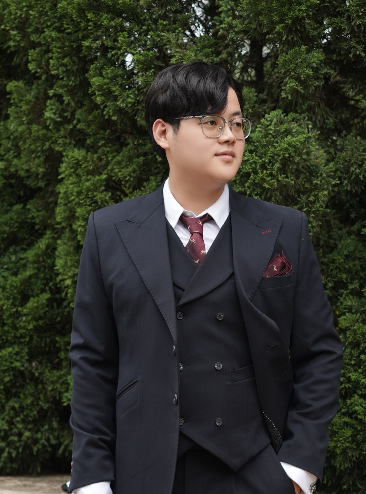 Groom