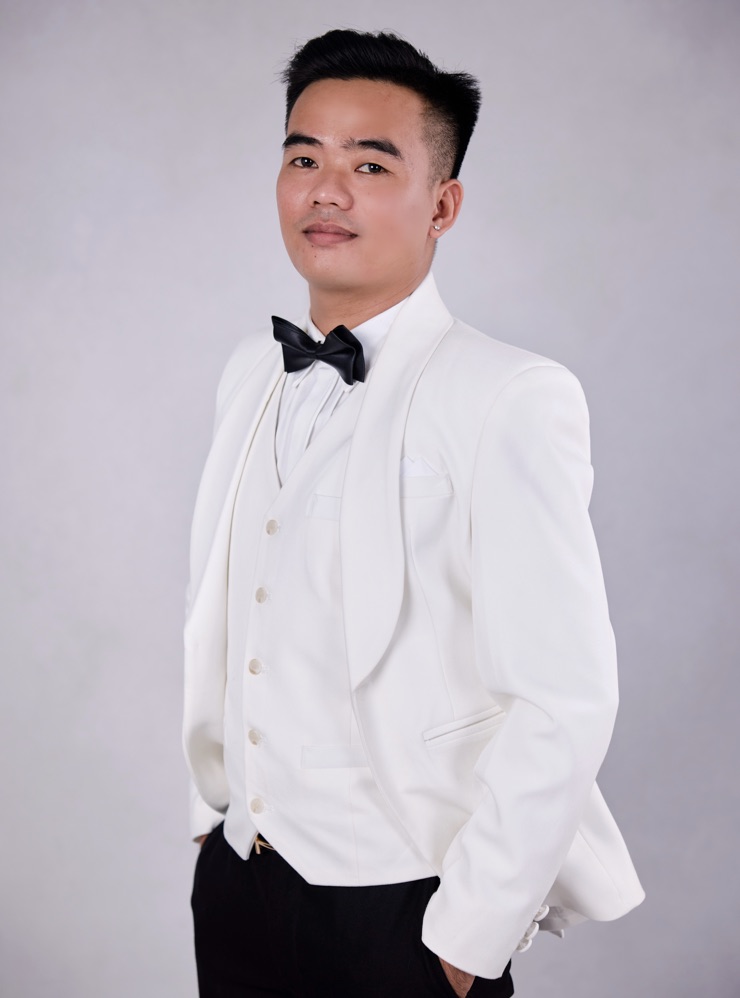 Groom