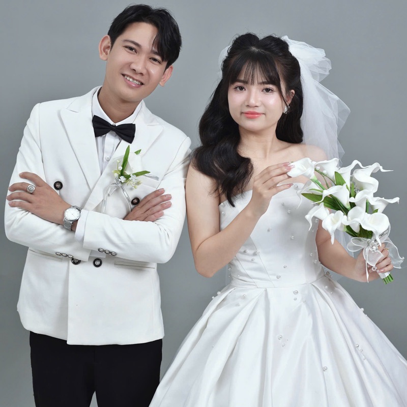 TIỆC CƯỚI NHÀ GÁI