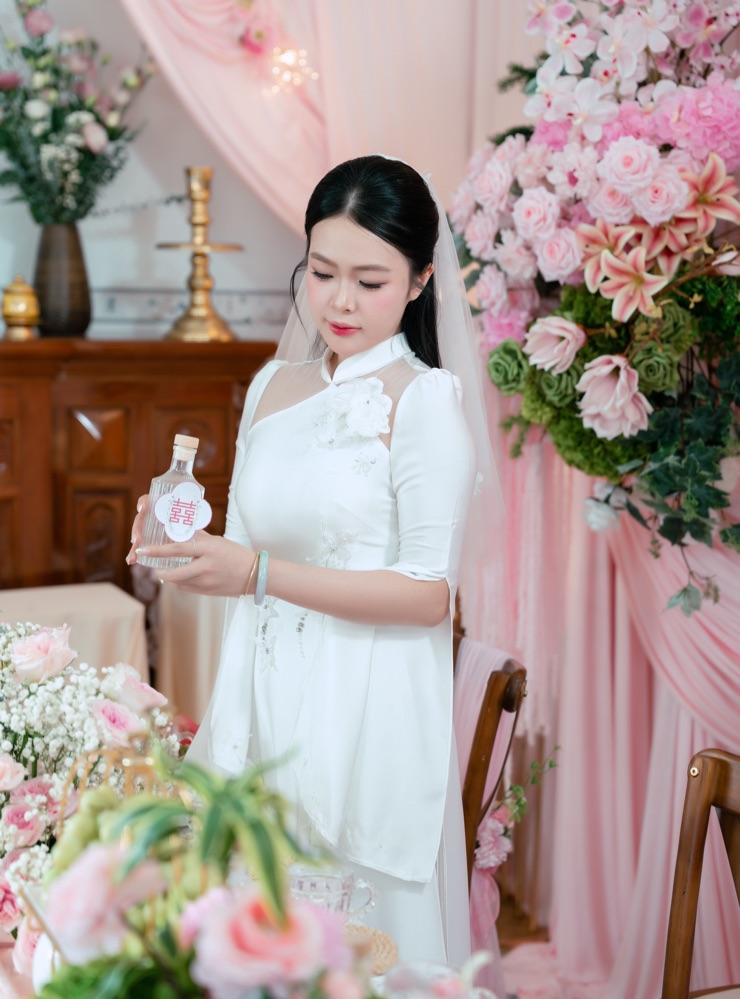 Bride