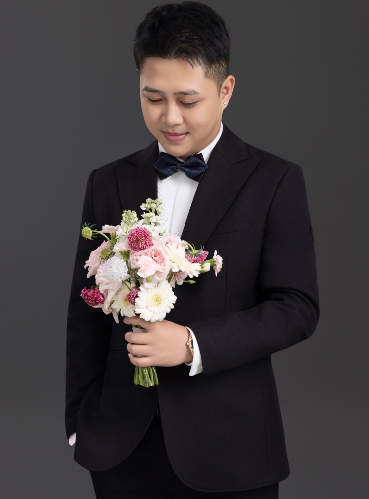 Groom