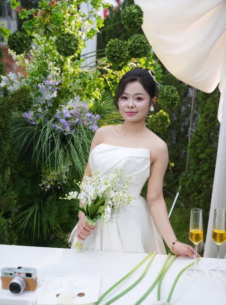 Bride