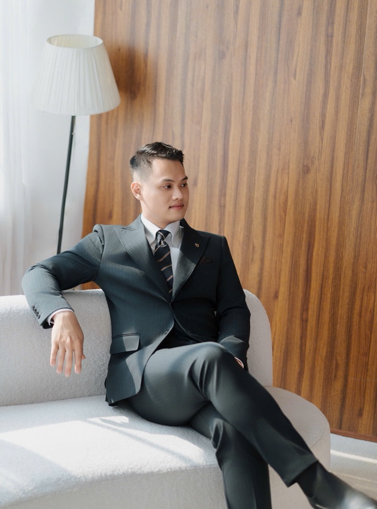 Groom