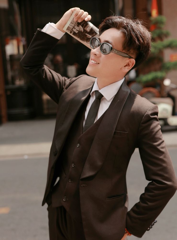 Groom