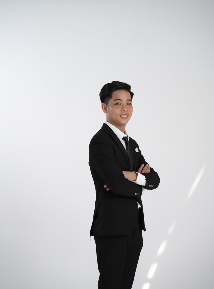 Groom