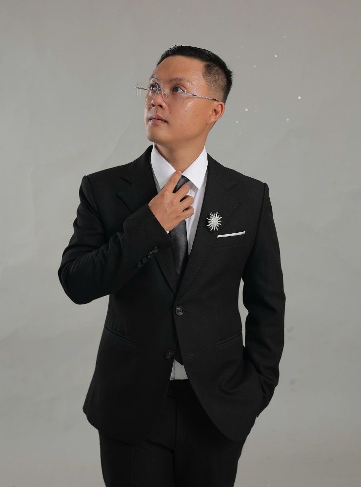 Groom