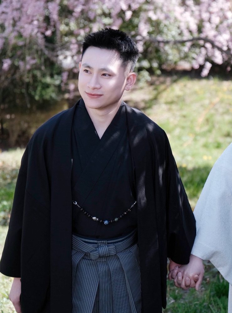 Groom